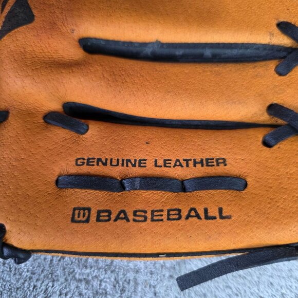 Wilson A350 MLB 12.5" Baseball Glove Genuine Leather Black & Orange Right-Hand T - Picture 4 of 7